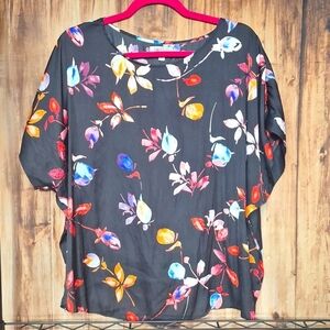 JENNIFER LOPEZ 0X BLACK FLORAL BLOUSE